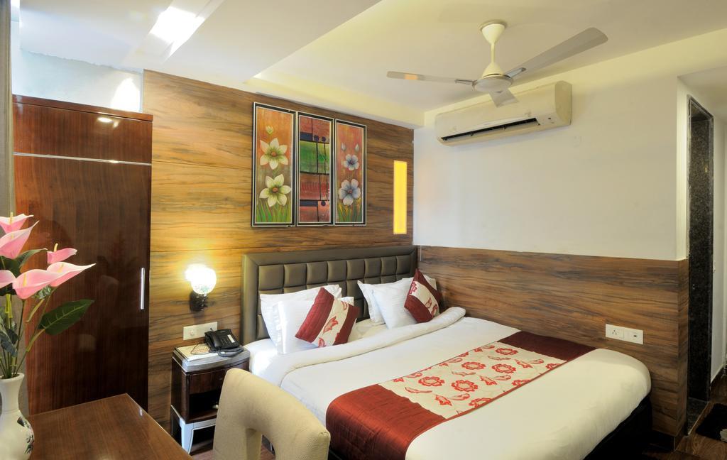 Hotel Cabana @ Pahar Ganj New Delhi Exterior photo